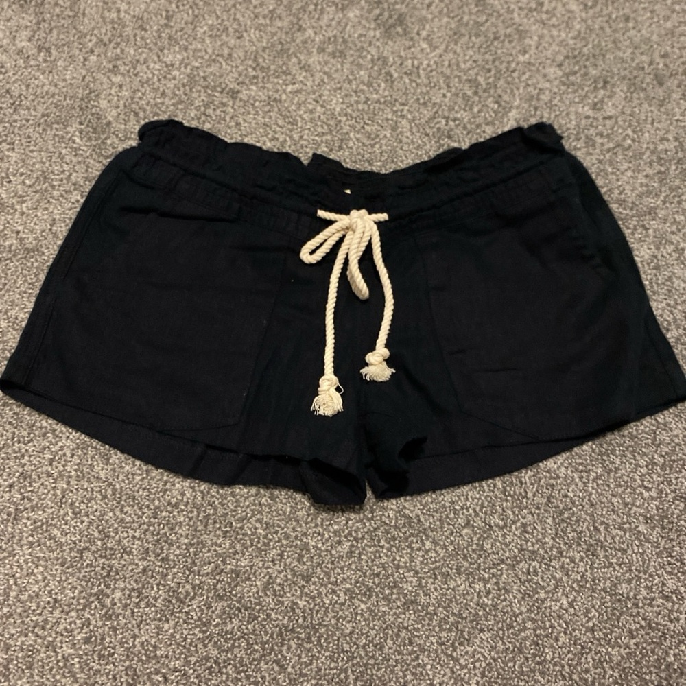 Black Roxy shorts, size Medium